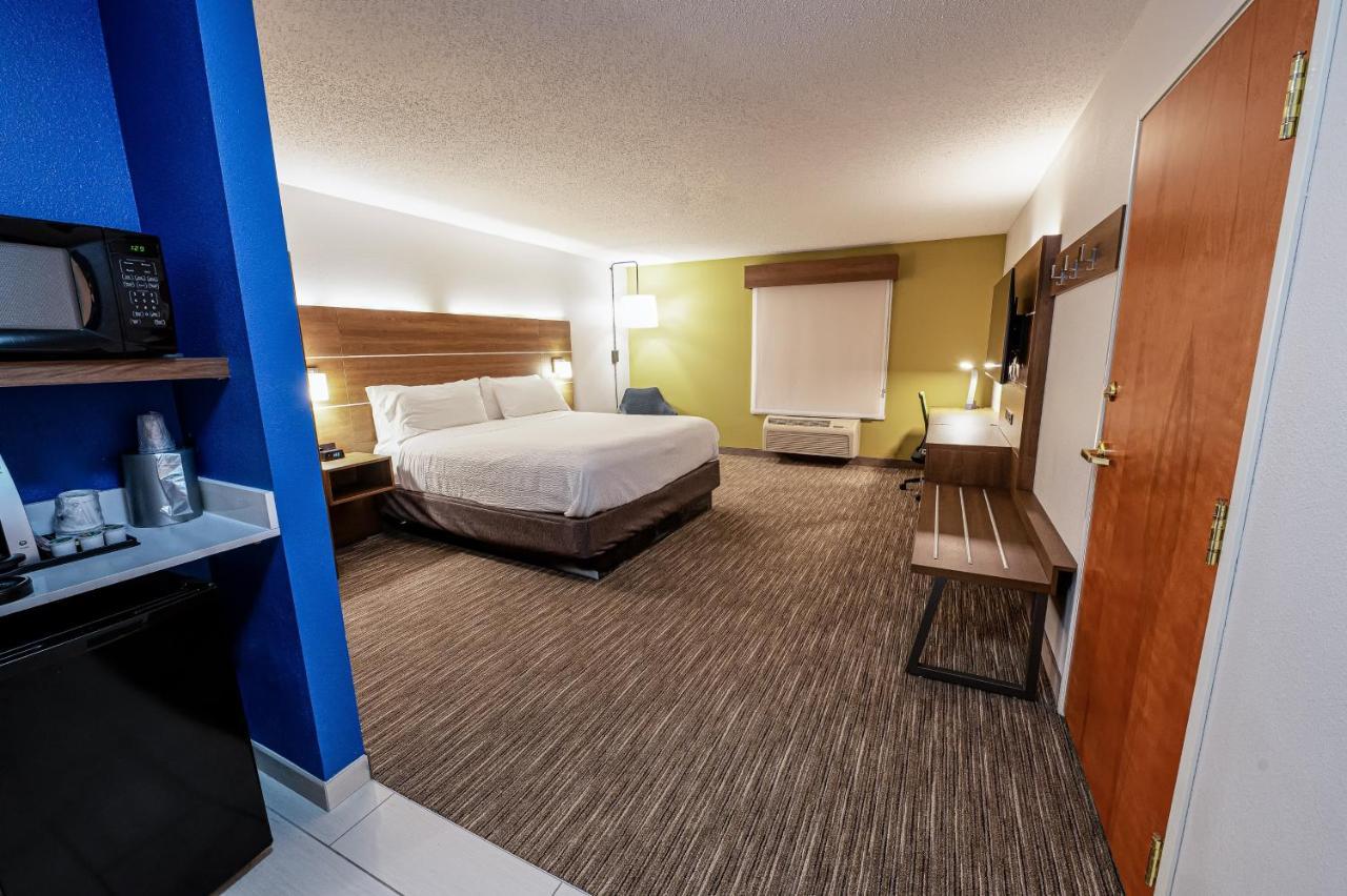 Holiday Inn Express Hotel & Suites Goshen By Ihg Exteriér fotografie