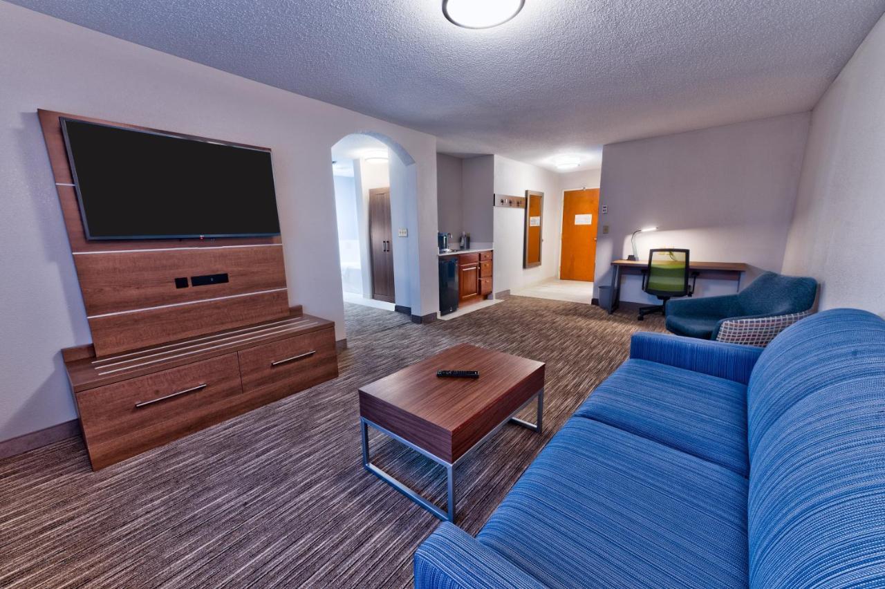 Holiday Inn Express Hotel & Suites Goshen By Ihg Exteriér fotografie