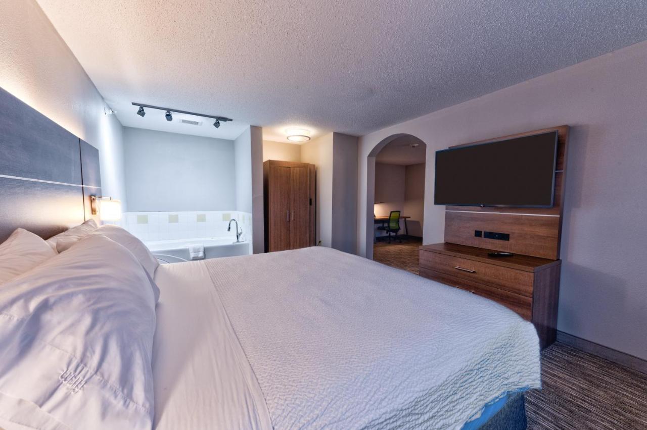 Holiday Inn Express Hotel & Suites Goshen By Ihg Exteriér fotografie