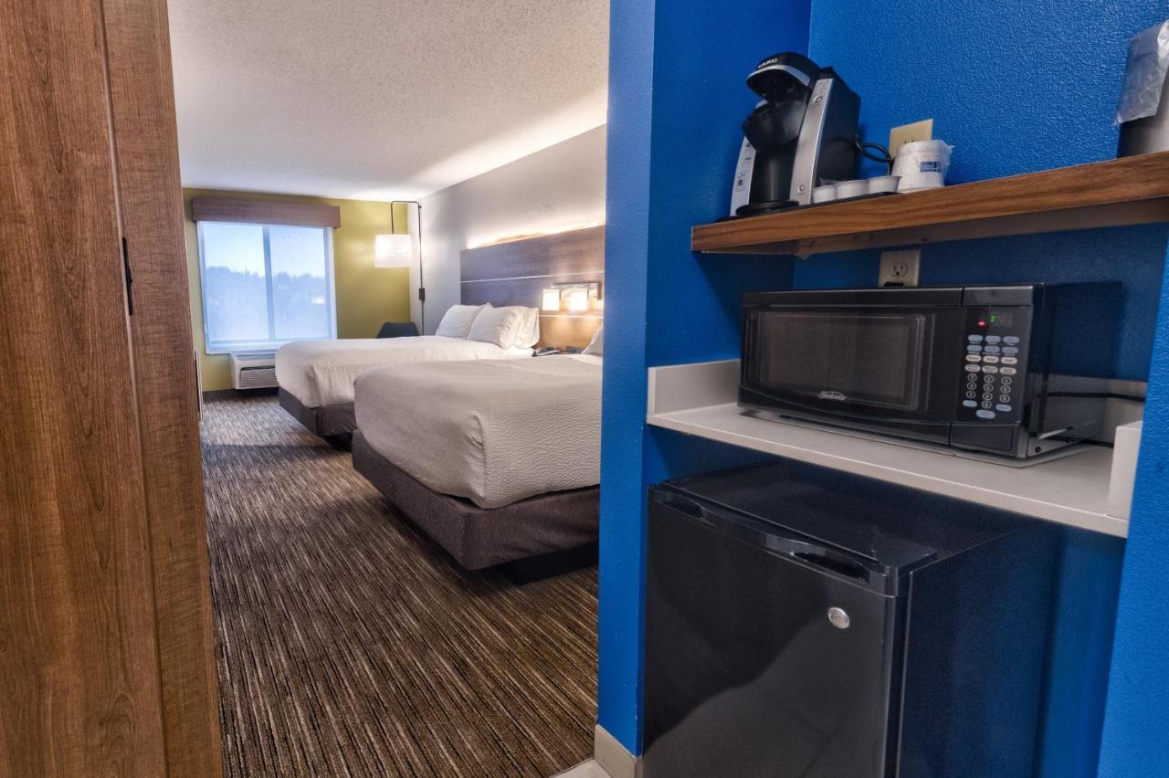 Holiday Inn Express Hotel & Suites Goshen By Ihg Exteriér fotografie