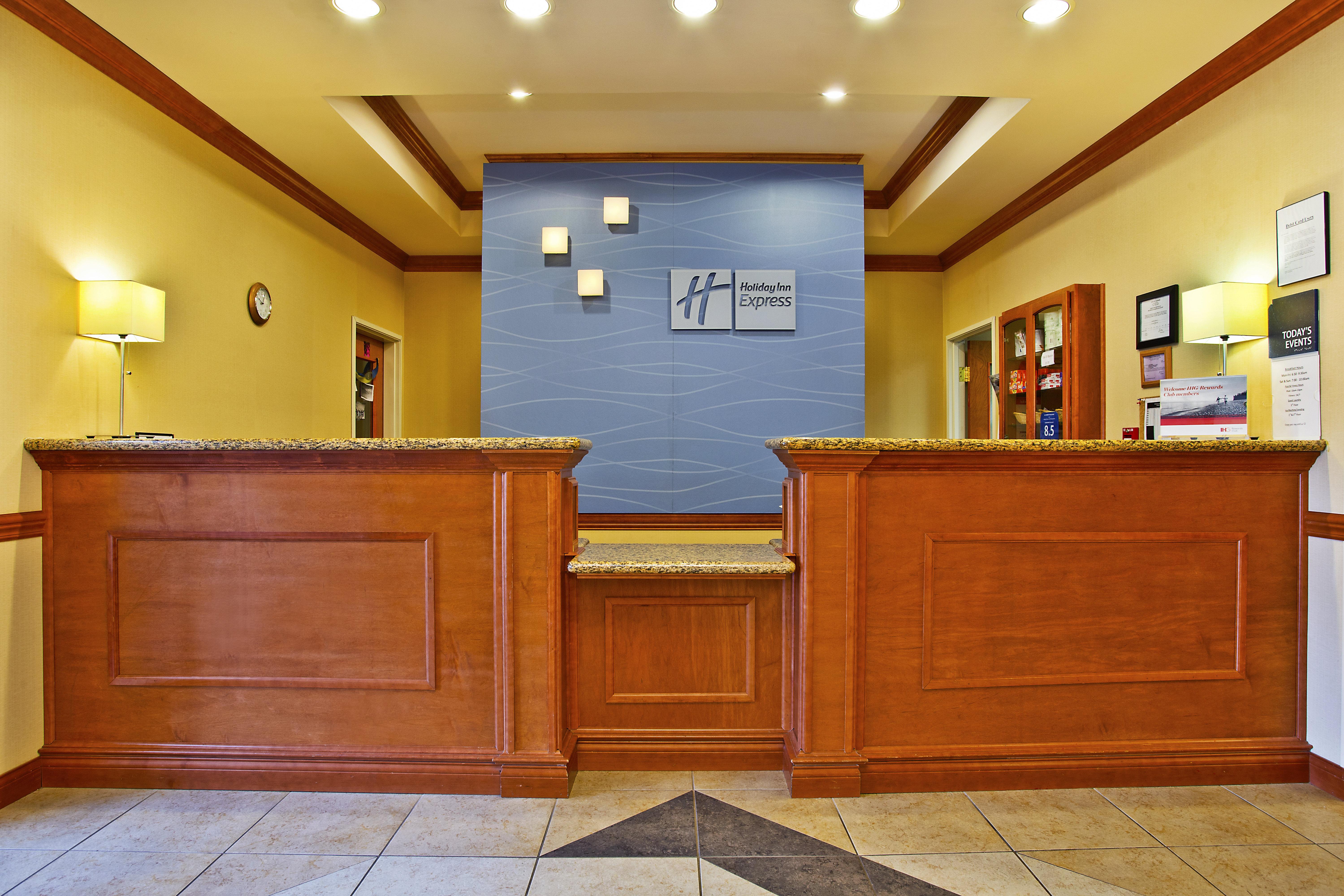 Holiday Inn Express Hotel & Suites Goshen By Ihg Exteriér fotografie
