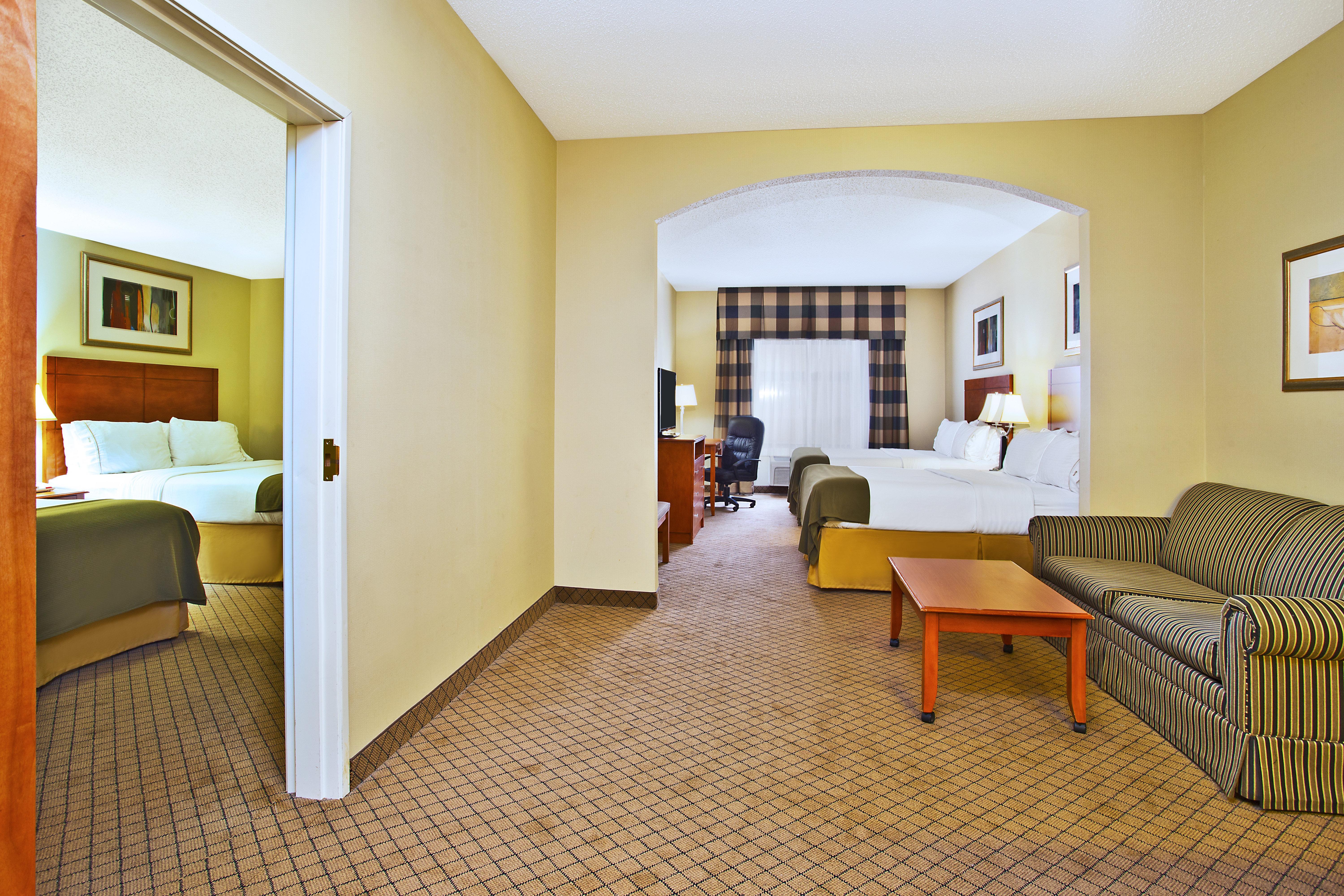 Holiday Inn Express Hotel & Suites Goshen By Ihg Exteriér fotografie